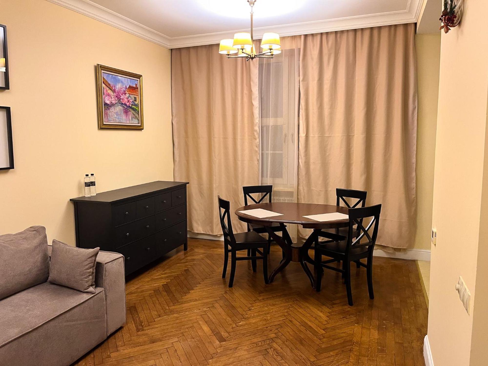Апарт-Отель "Галаговъ" Uzhhorod Bagian luar foto