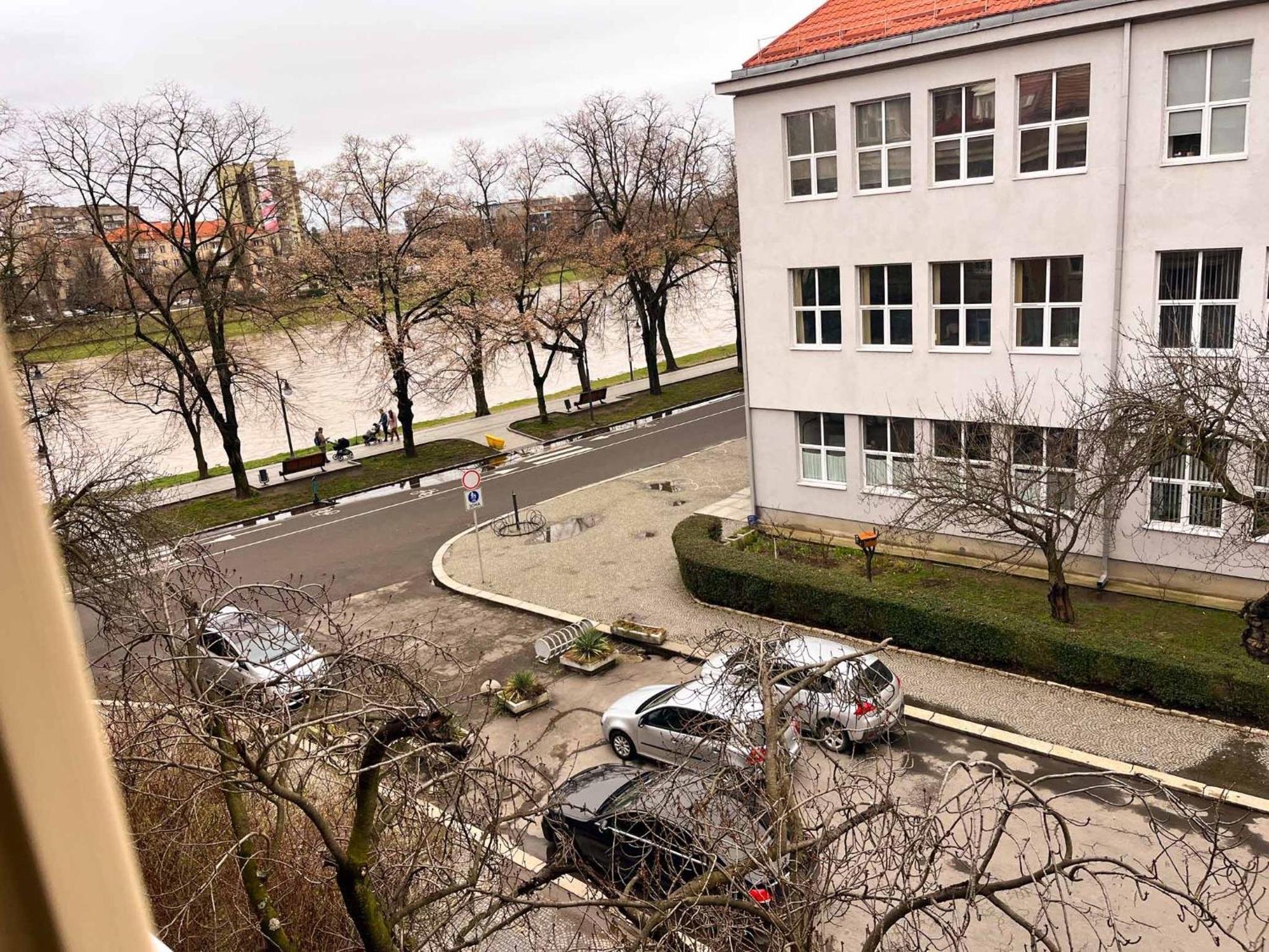 Апарт-Отель "Галаговъ" Uzhhorod Bagian luar foto